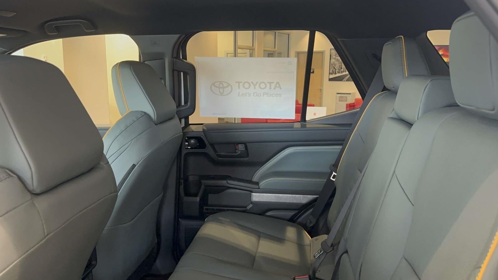 2026 Toyota 4Runner i-FORCE MAX 4Runner Trailhunter