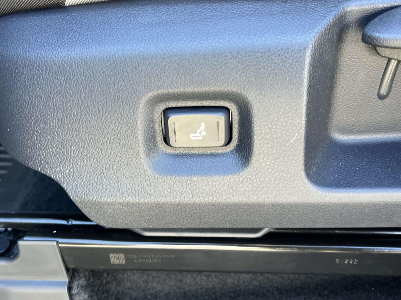 2026 Toyota Tacoma i-FORCE MAX Tacoma TRD Sport