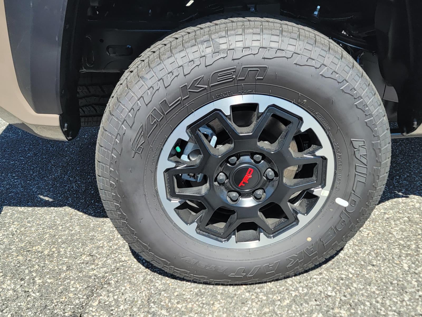 2026 Toyota Tacoma i-FORCE MAX Tacoma TRD Off-Road