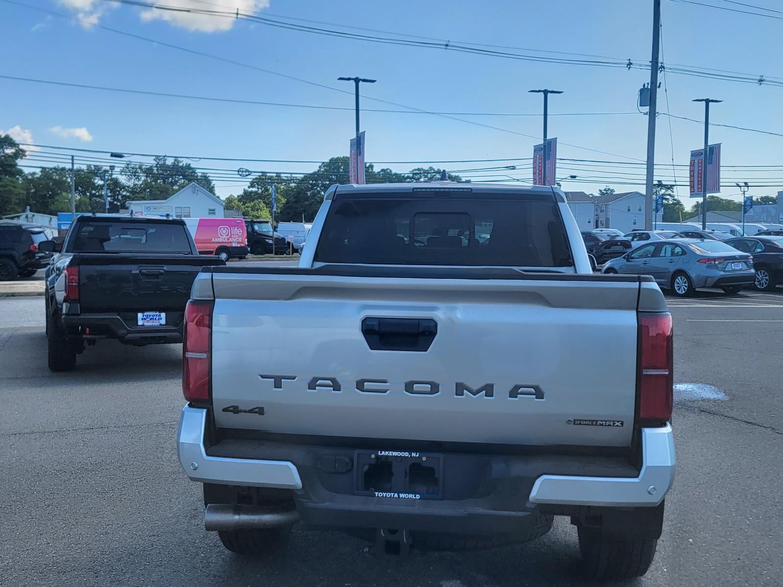 2026 Toyota Tacoma i-FORCE MAX Tacoma TRD Off-Road