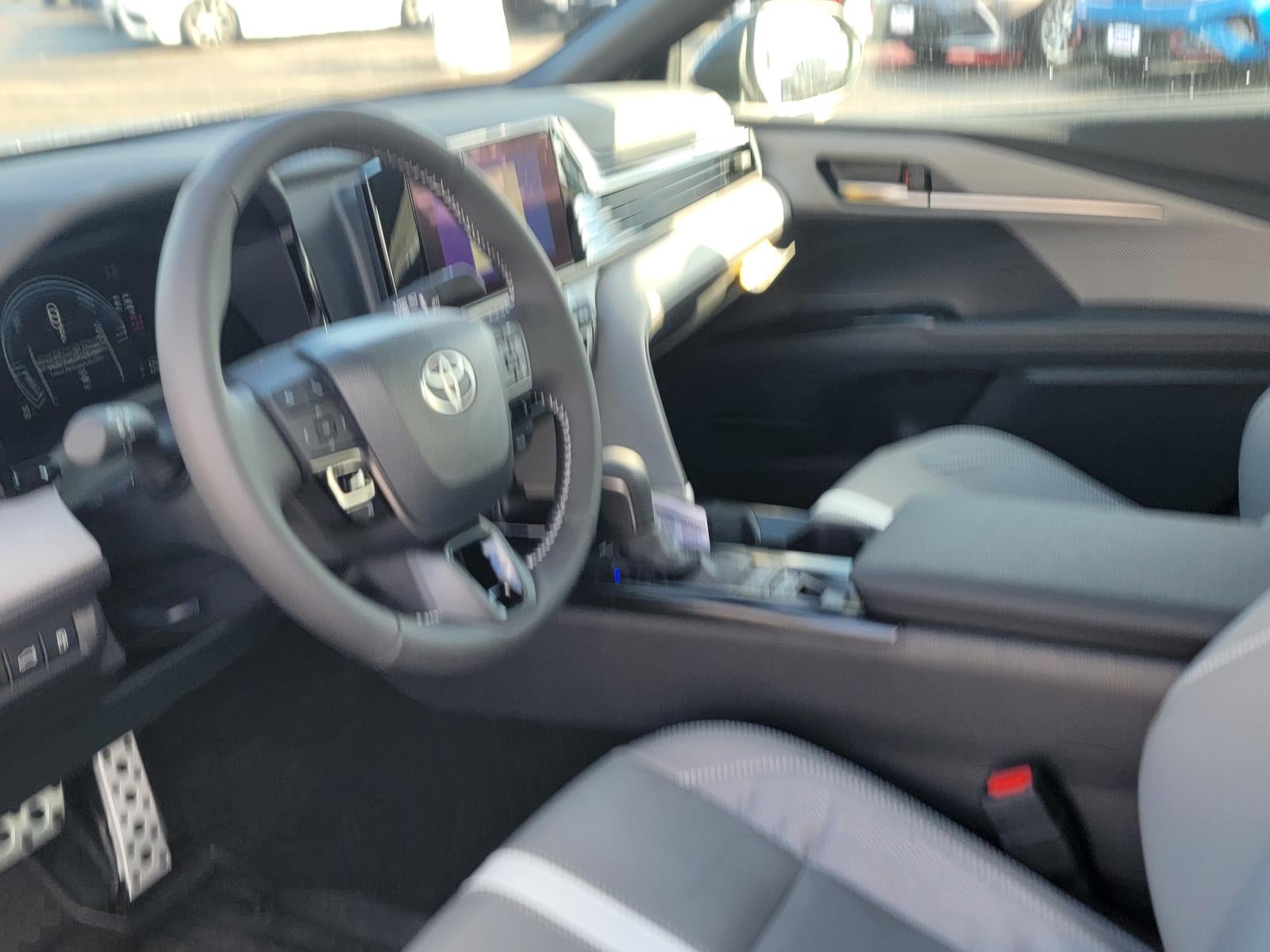 2026 Toyota Camry SE AWD