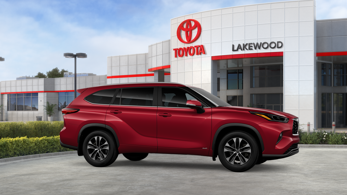 2026 Toyota Highlander Hybrid XLE