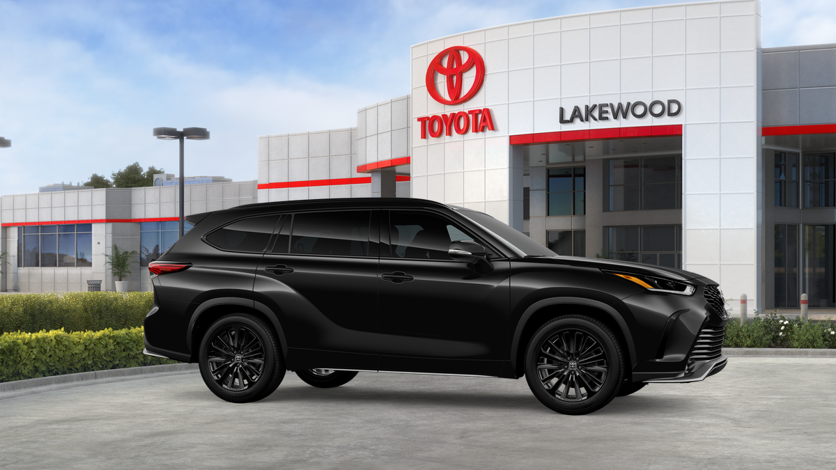 2026 Toyota Highlander XSE