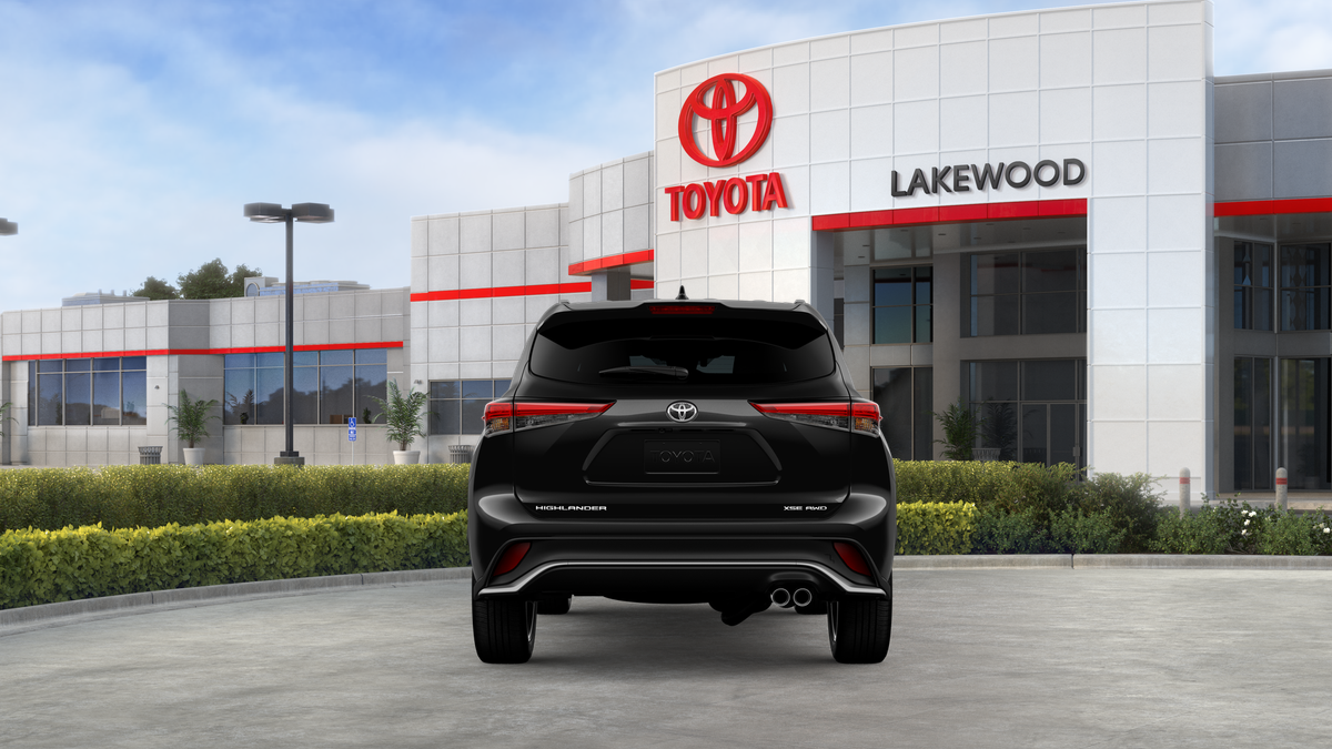 2026 Toyota Highlander XSE