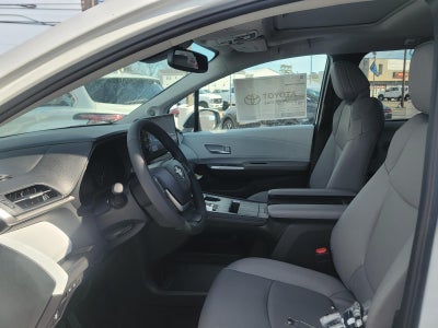 2026 Toyota Sienna XLE