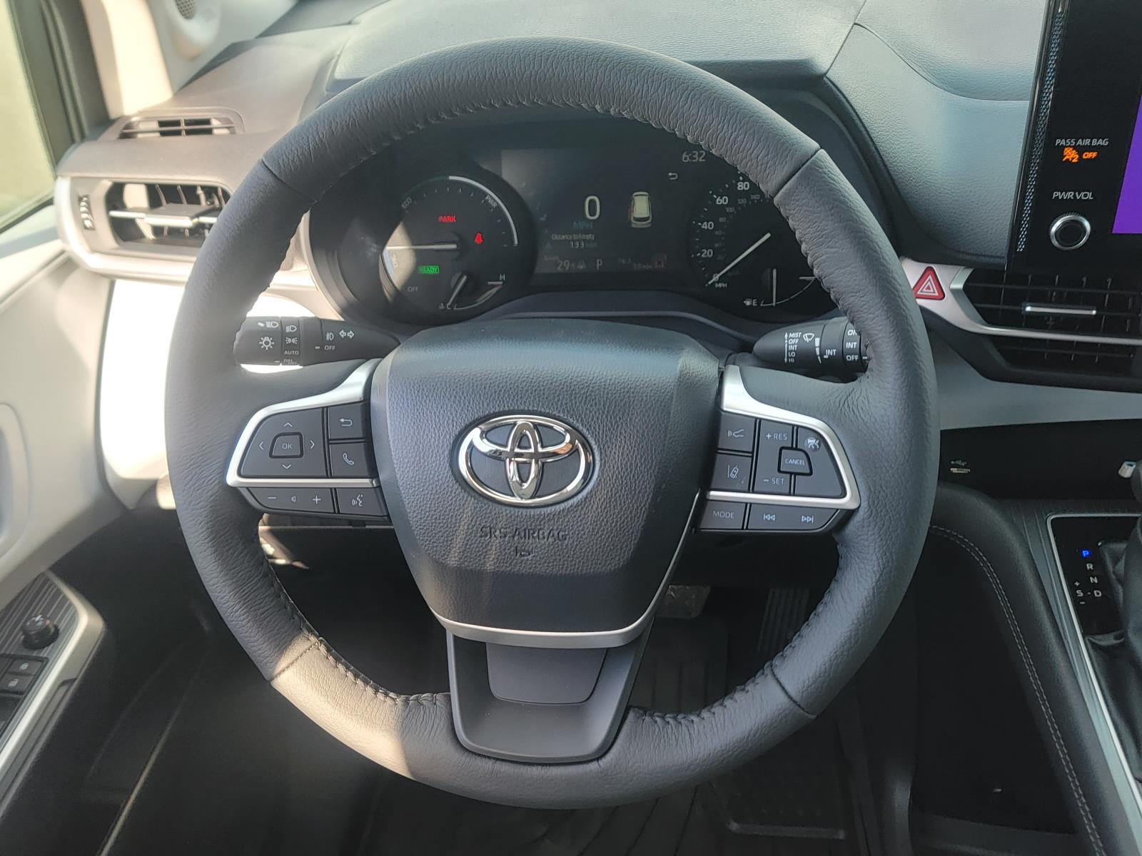 2026 Toyota Sienna XLE