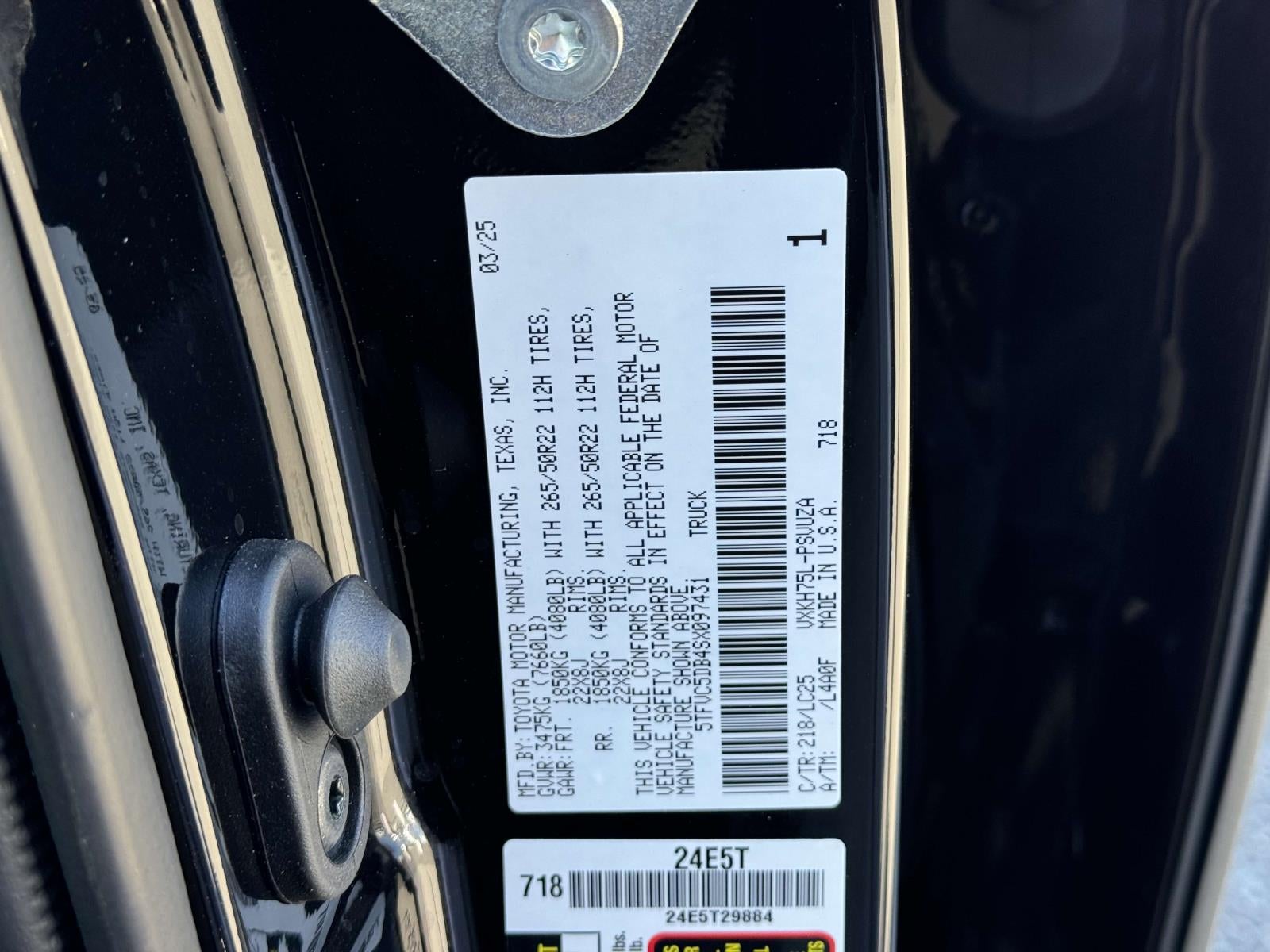 2025 Toyota Tundra i-FORCE MAX Tundra Capstone