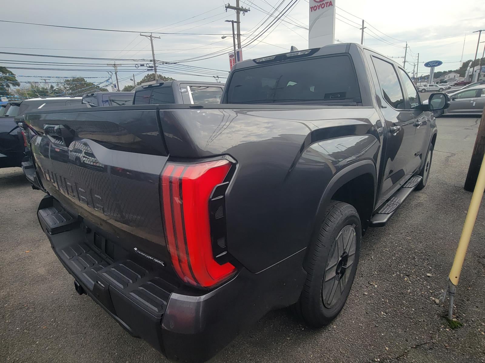 2026 Toyota Tundra i-FORCE MAX Tundra Limited