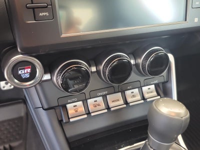 2026 Toyota GR86 Premium AT