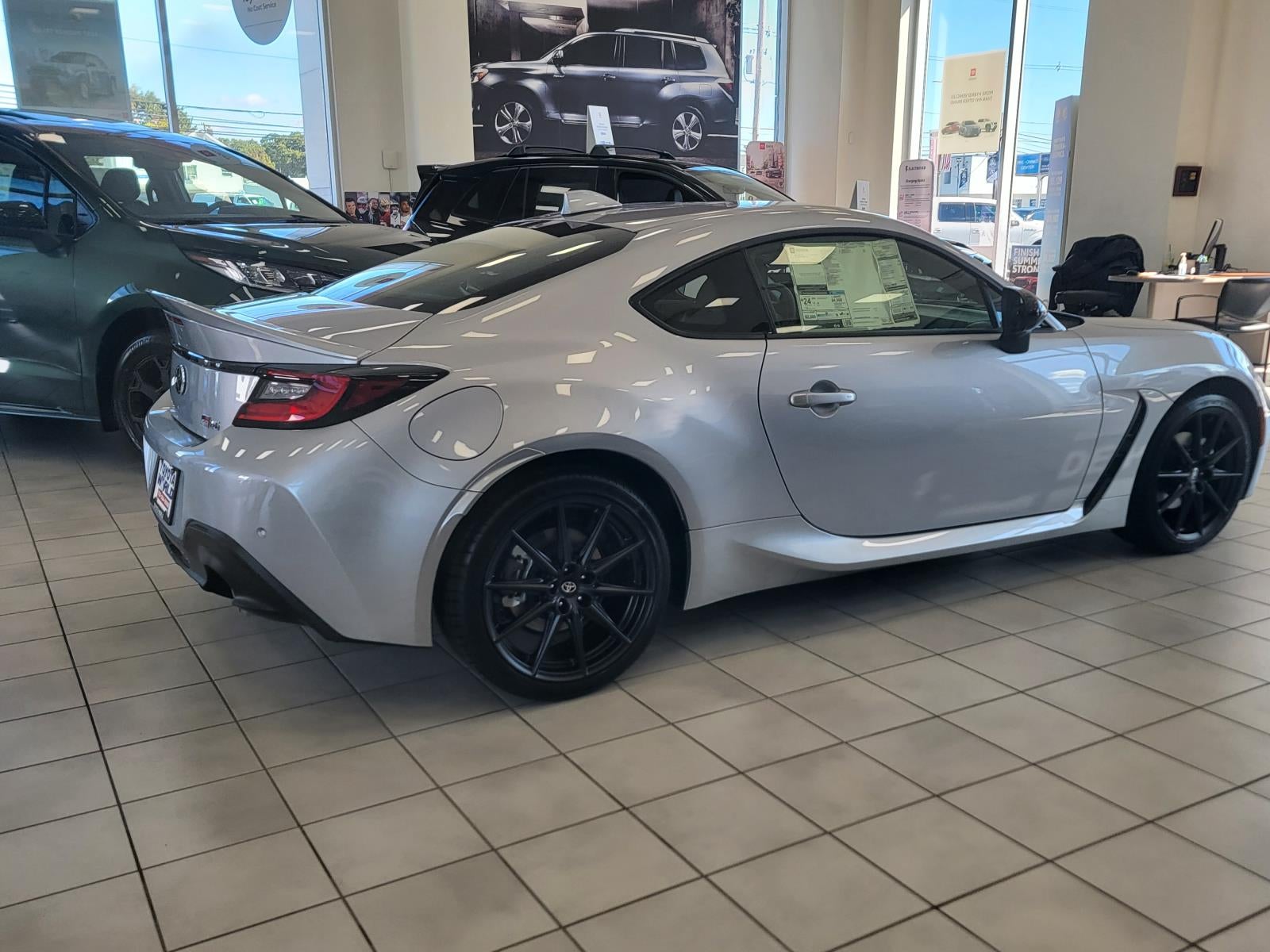 2026 Toyota GR86 Premium AT