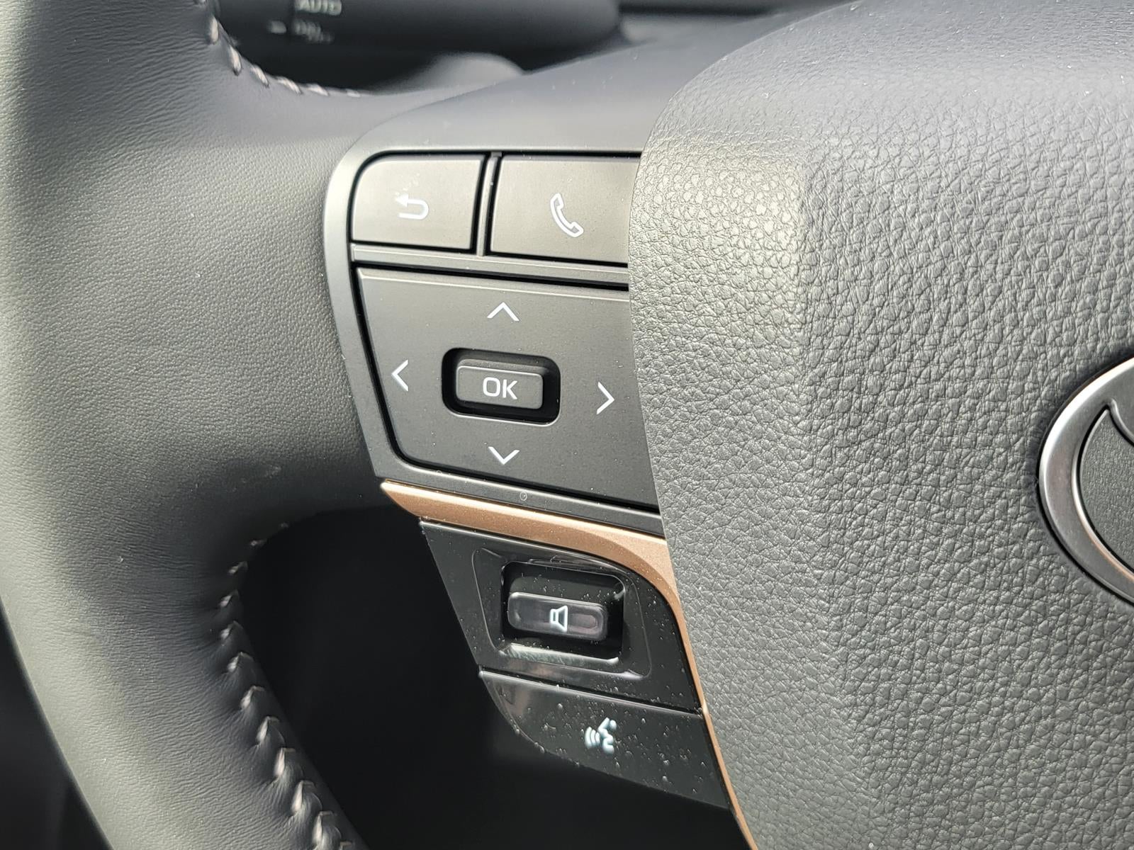 2026 Toyota Toyota Crown XLE