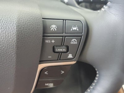 2025 Toyota Toyota Crown Signia Limited