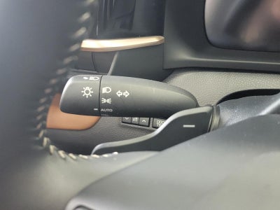 2025 Toyota Toyota Crown Signia Limited