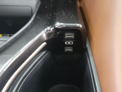 2025 Toyota Toyota Crown Signia Limited