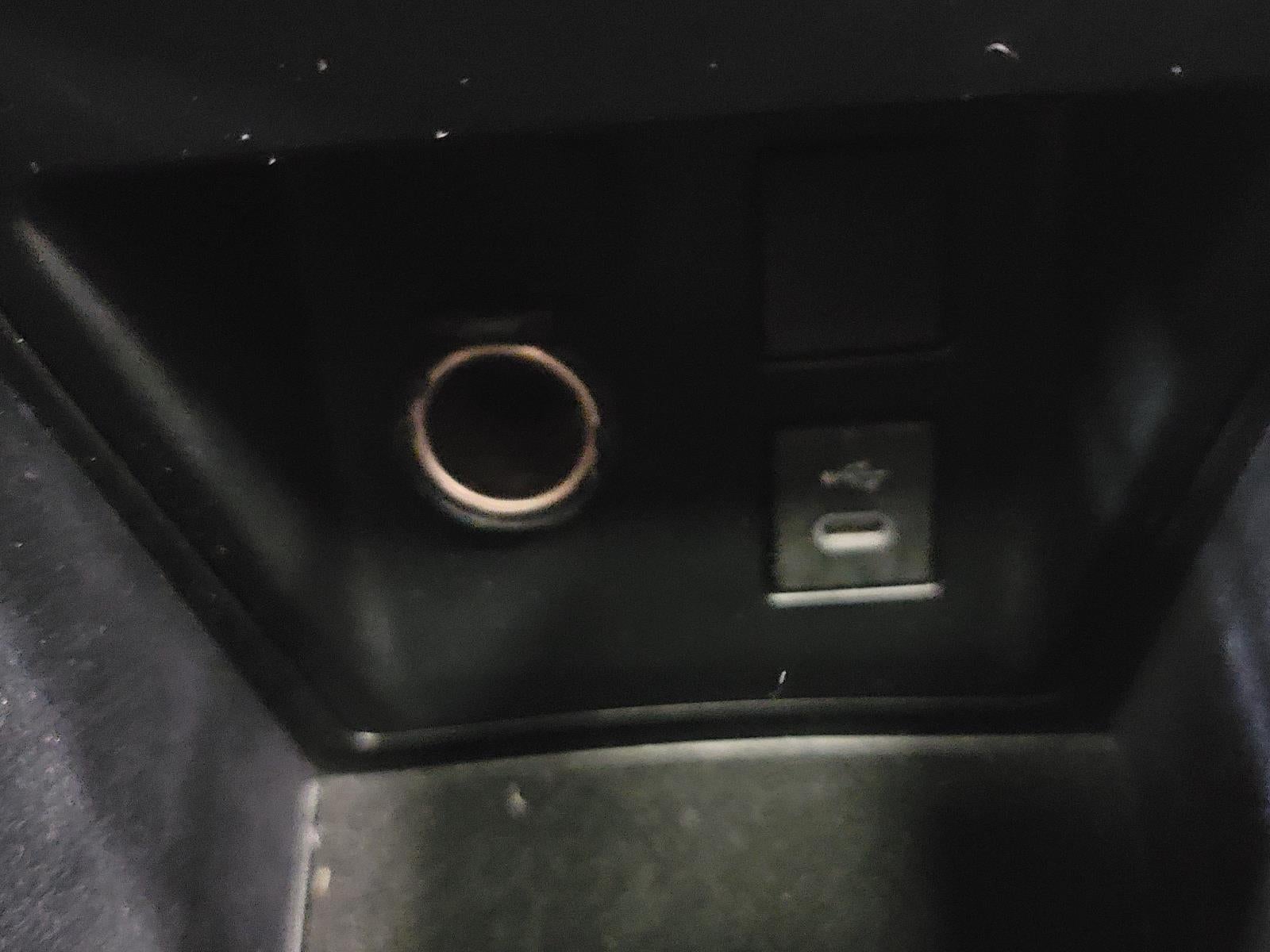 2025 Toyota Toyota Crown Signia Limited