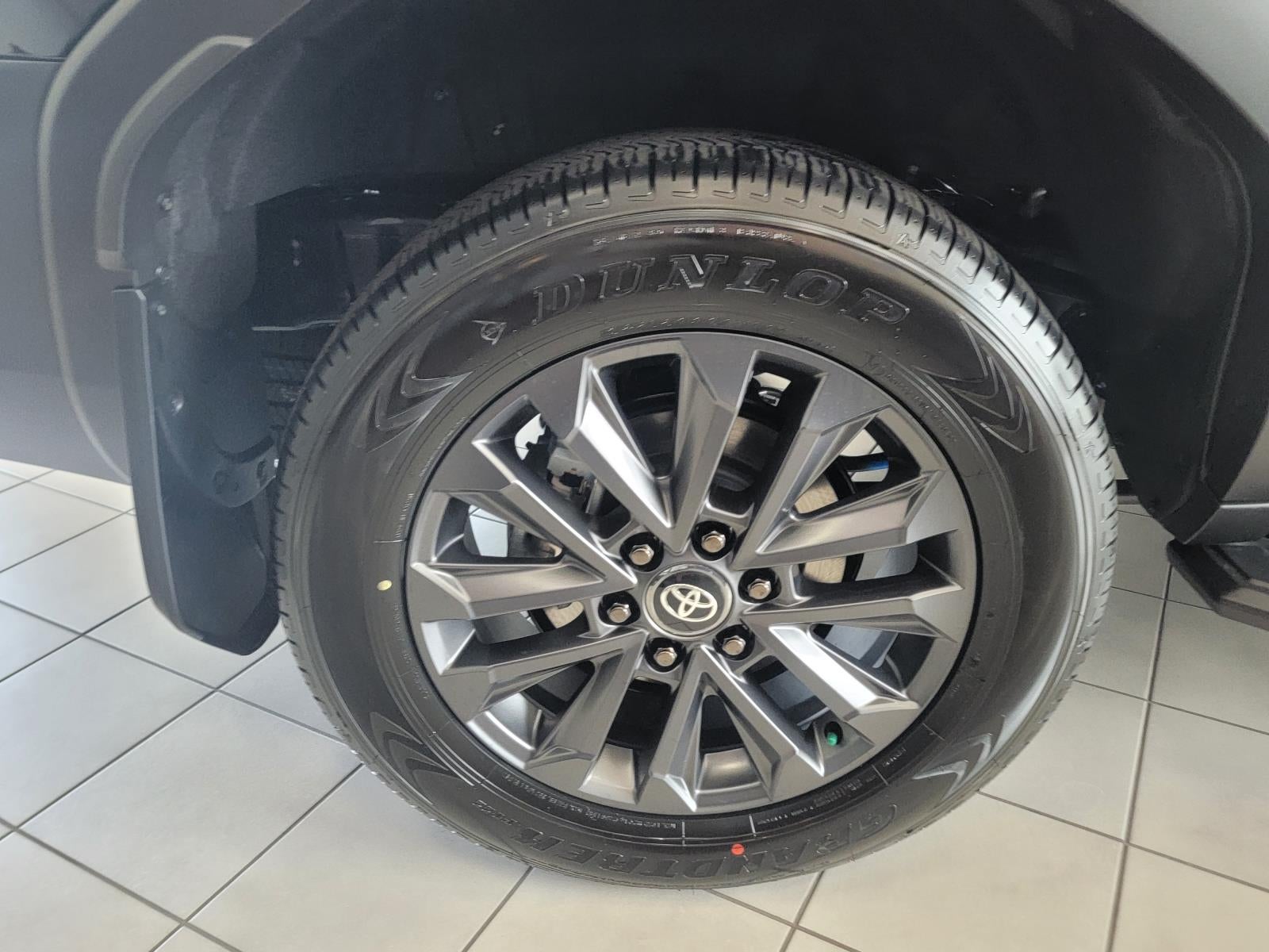 2027 Toyota Land Cruiser Base